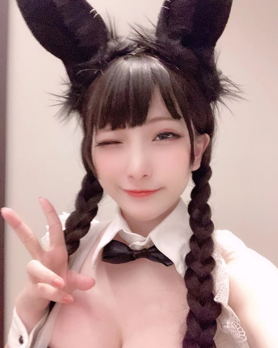 3857471.webp