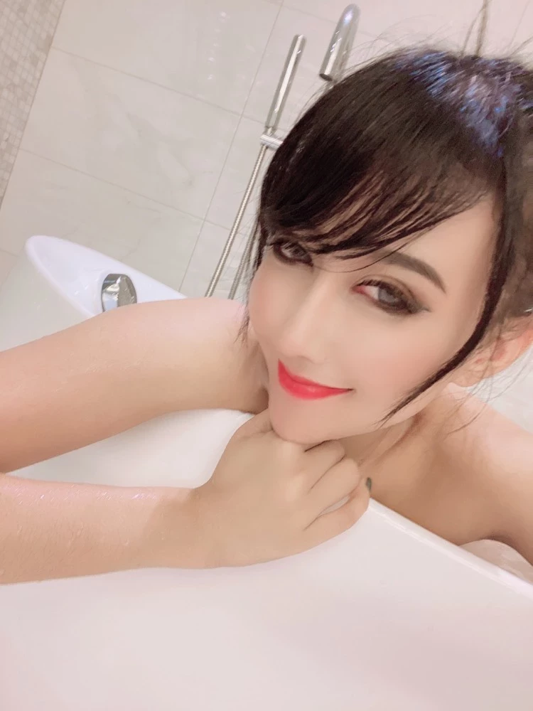 3871181.webp