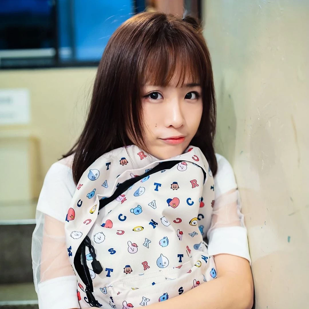 4107715.webp