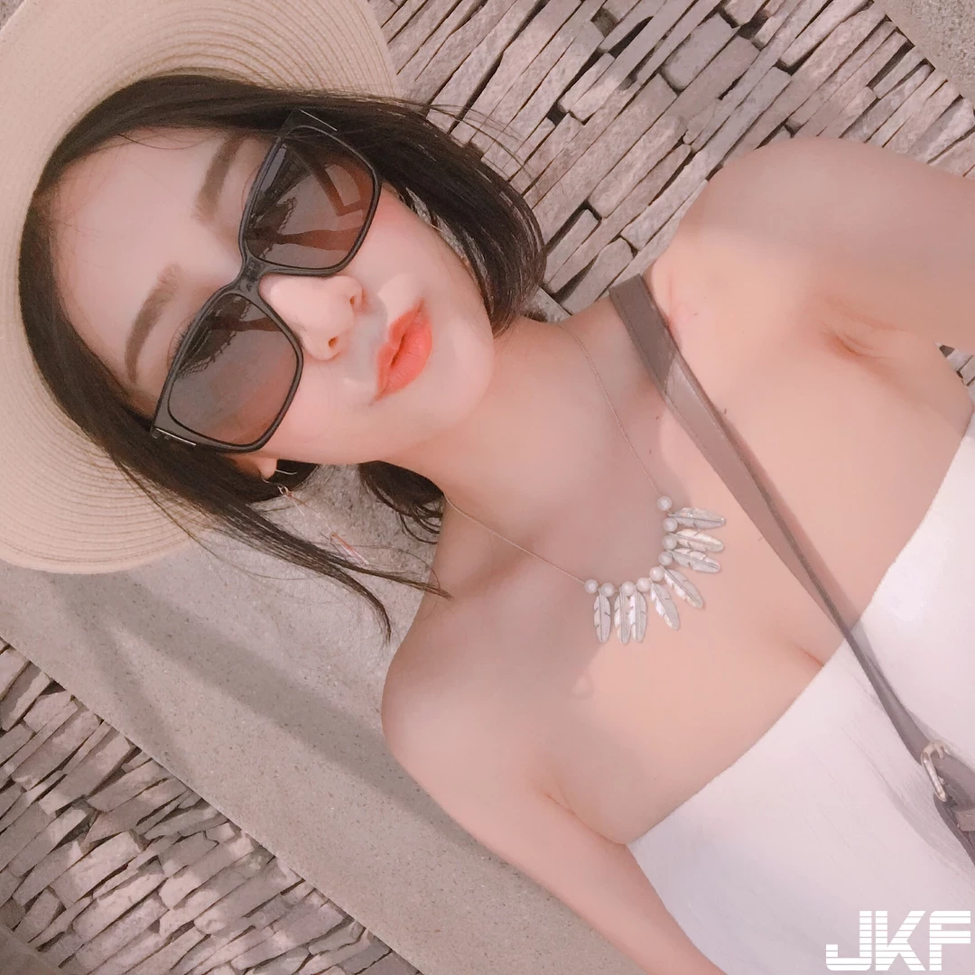 5022199.webp