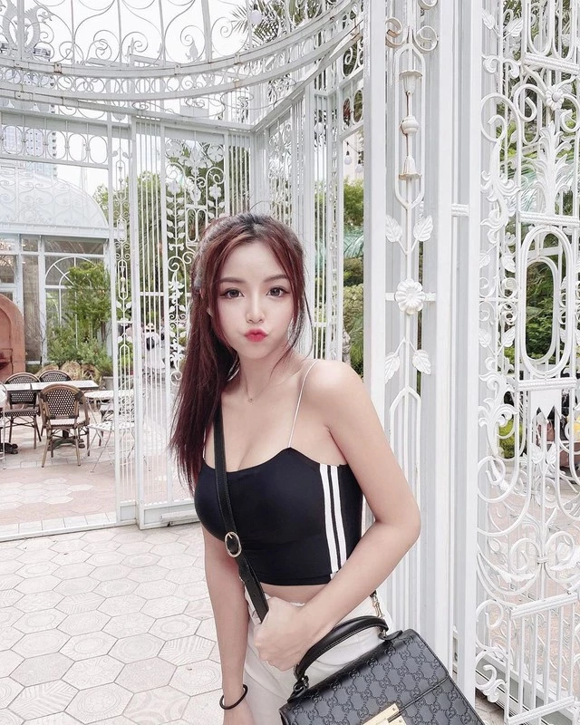 3904479.webp