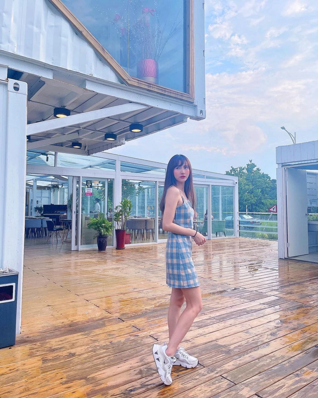 18790072.webp