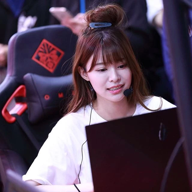 4124106.webp