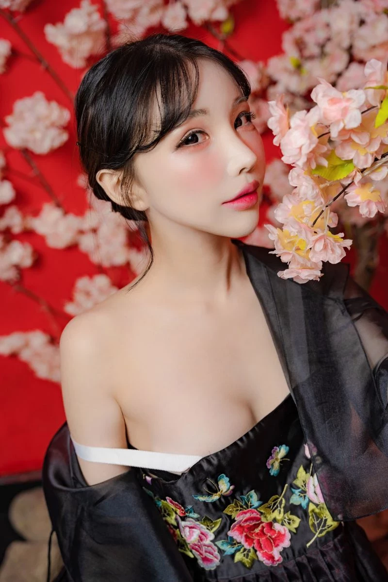 29557625.webp