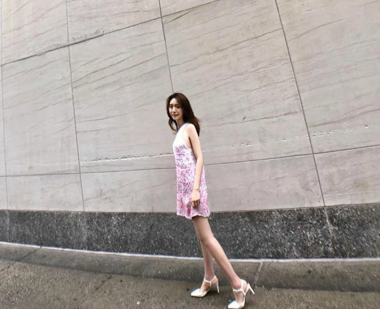 4697702.webp