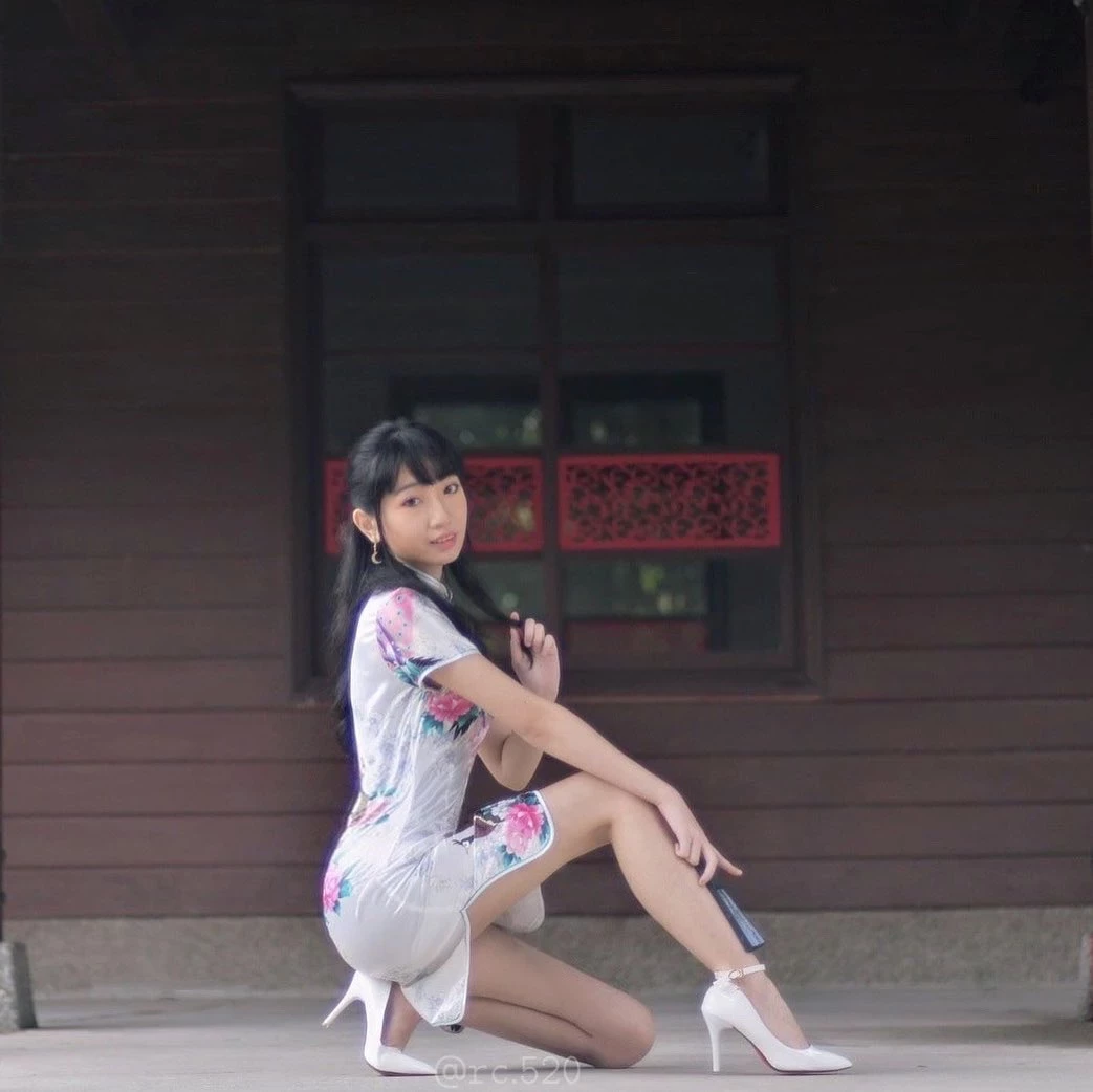22601850.webp