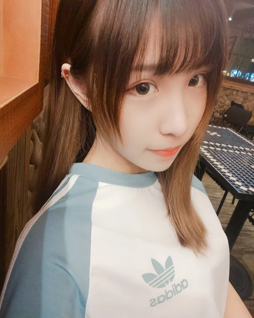 4111739.webp