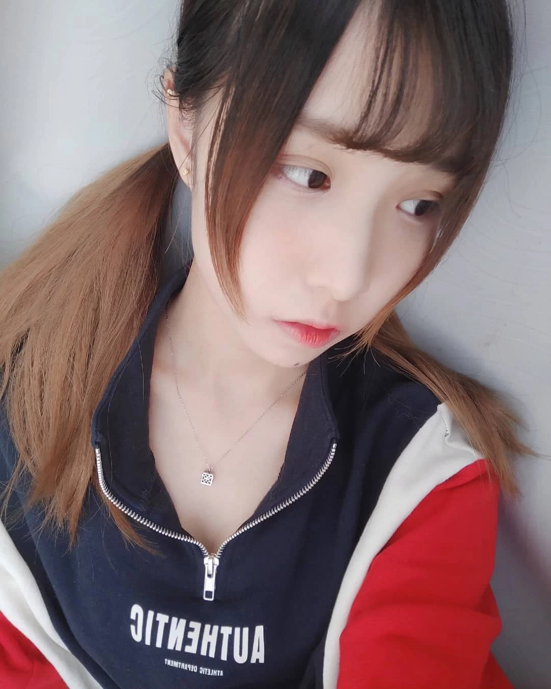 4111752.webp