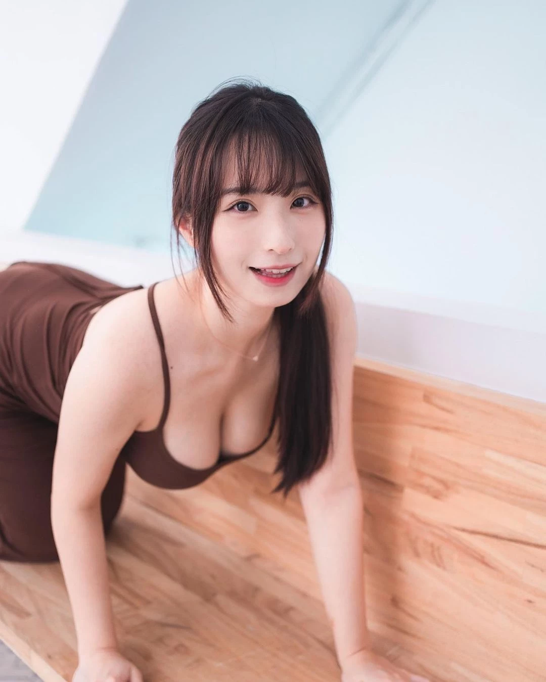 28501228.webp