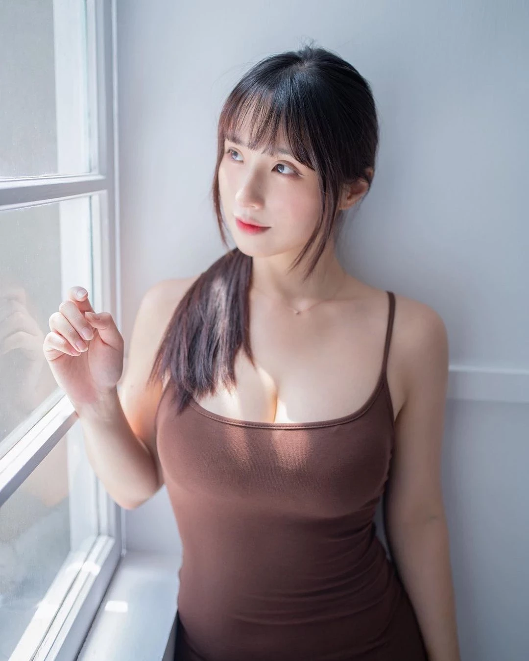 28501234.webp