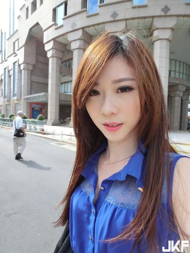 16825098.webp