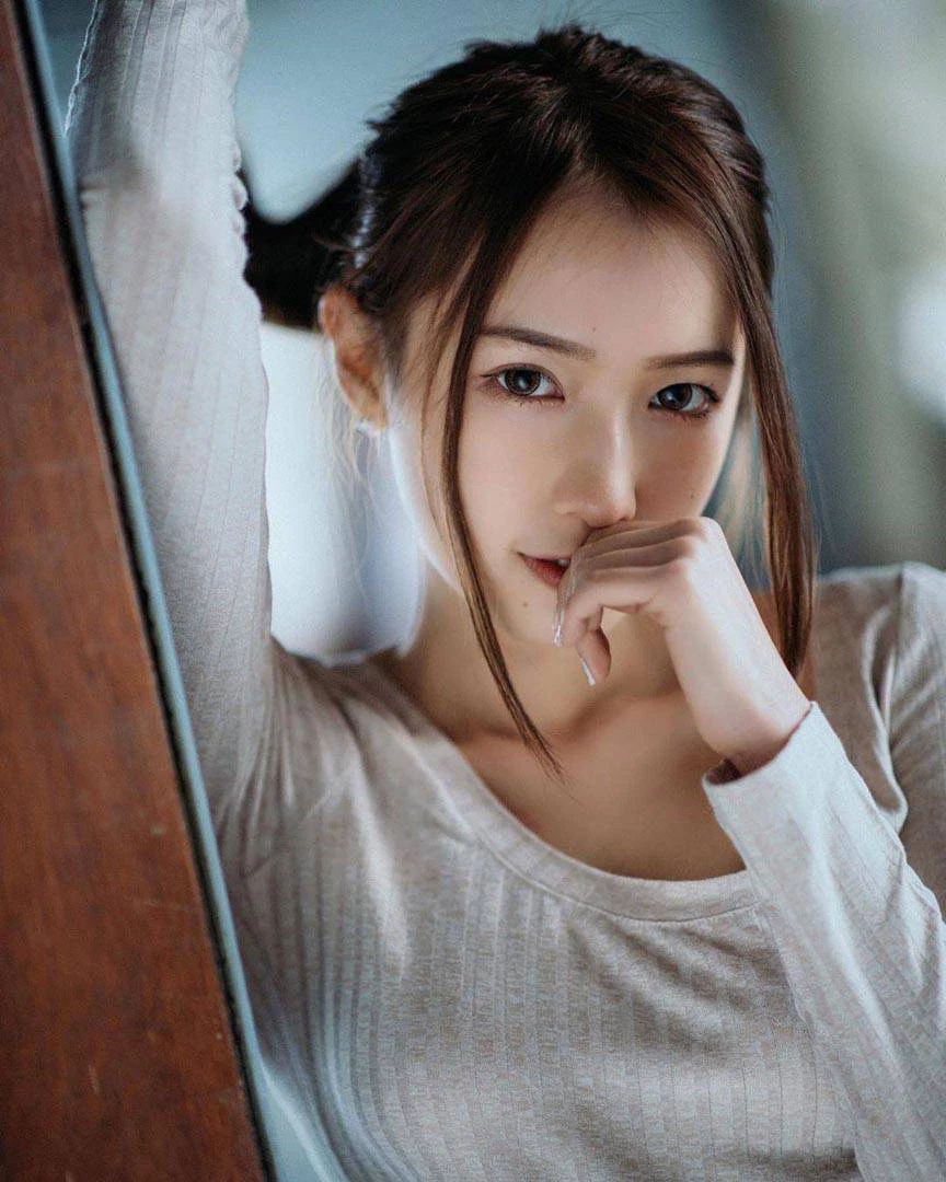 3922186.webp