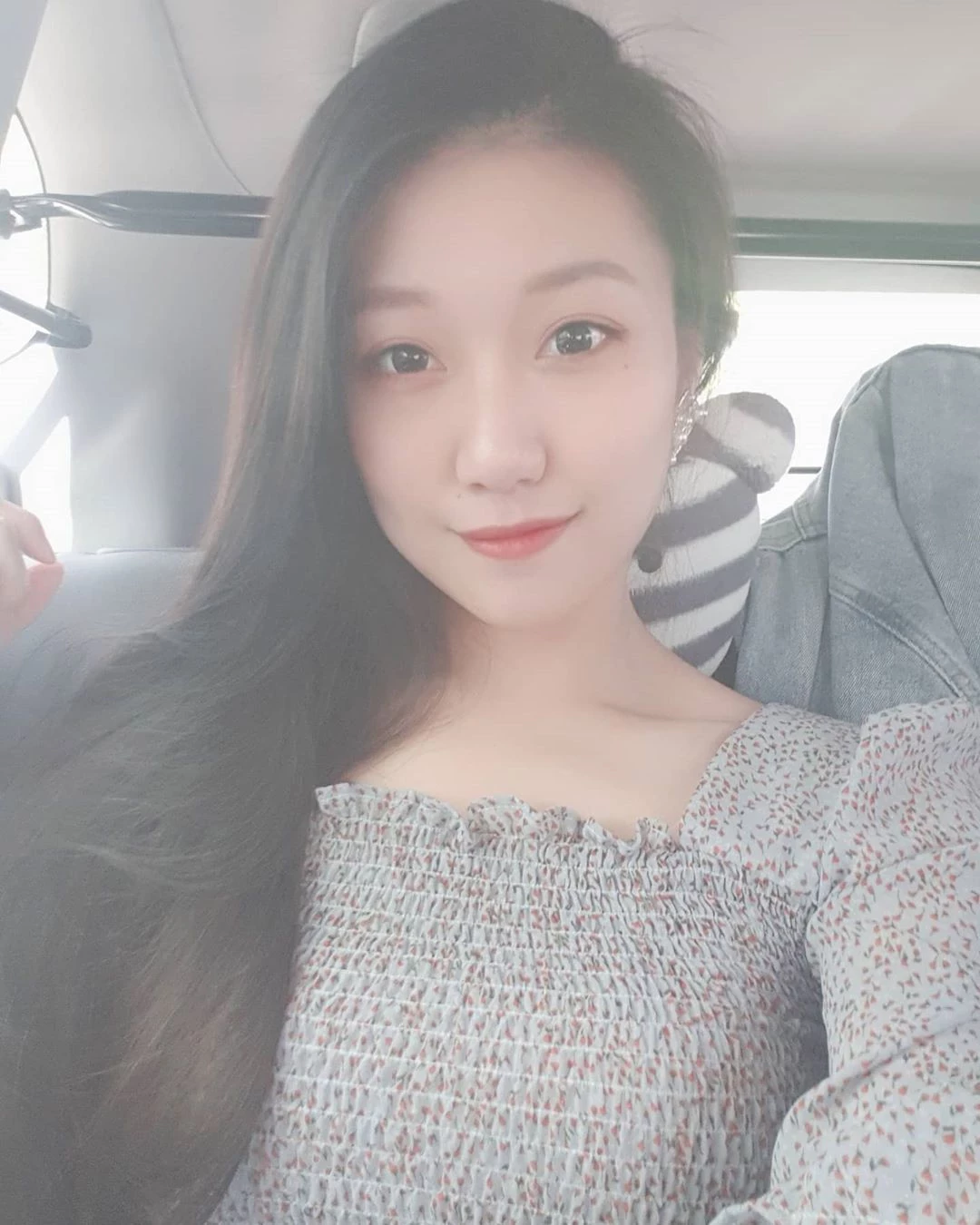 3932011.webp