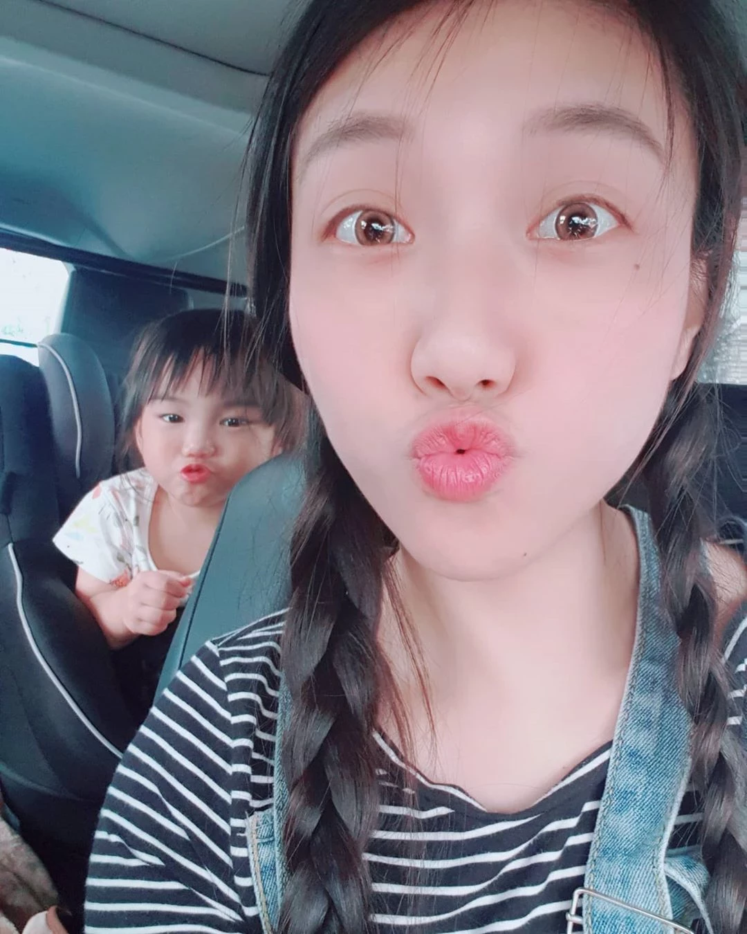 3932021.webp