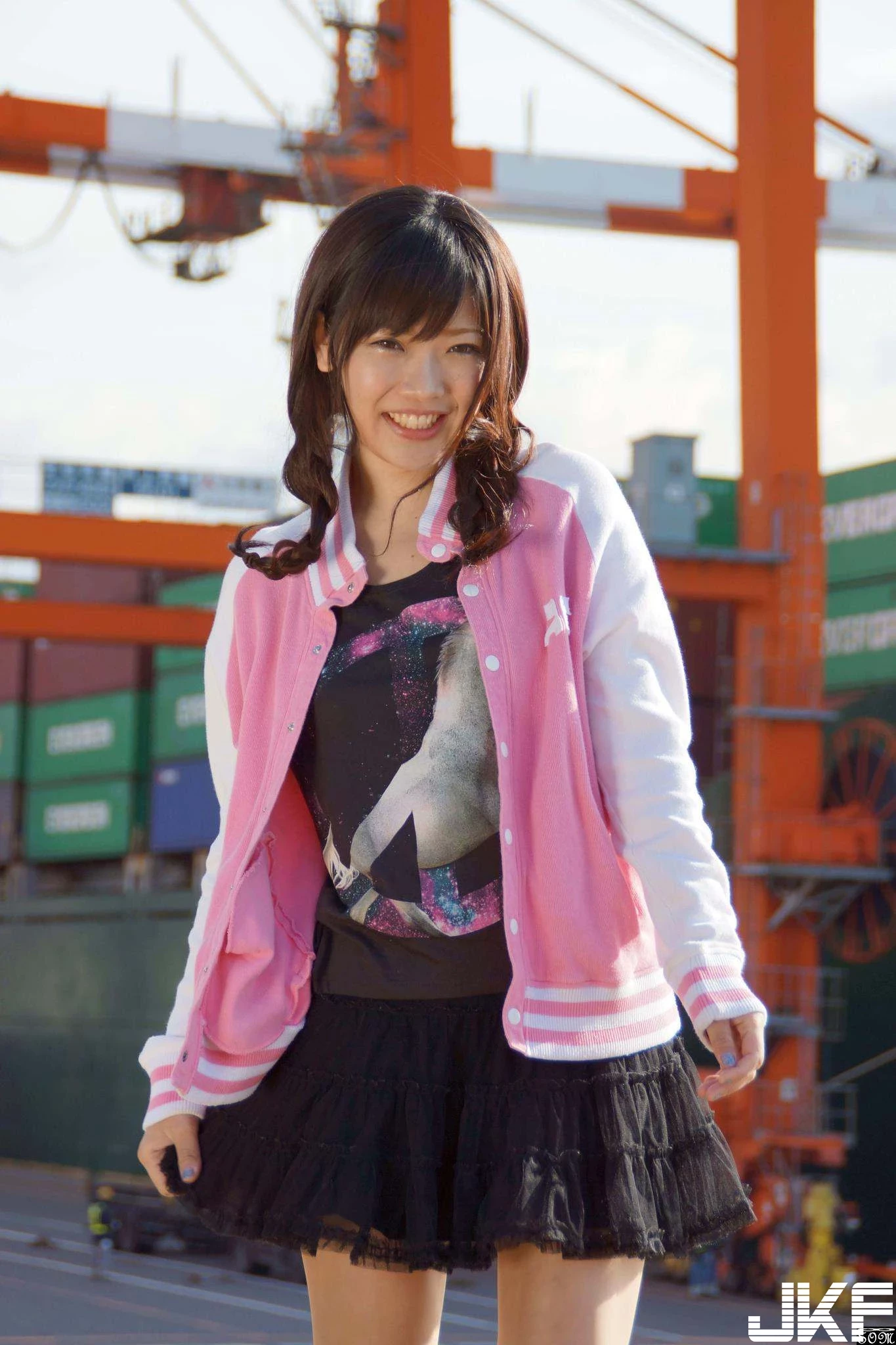 16792990.webp