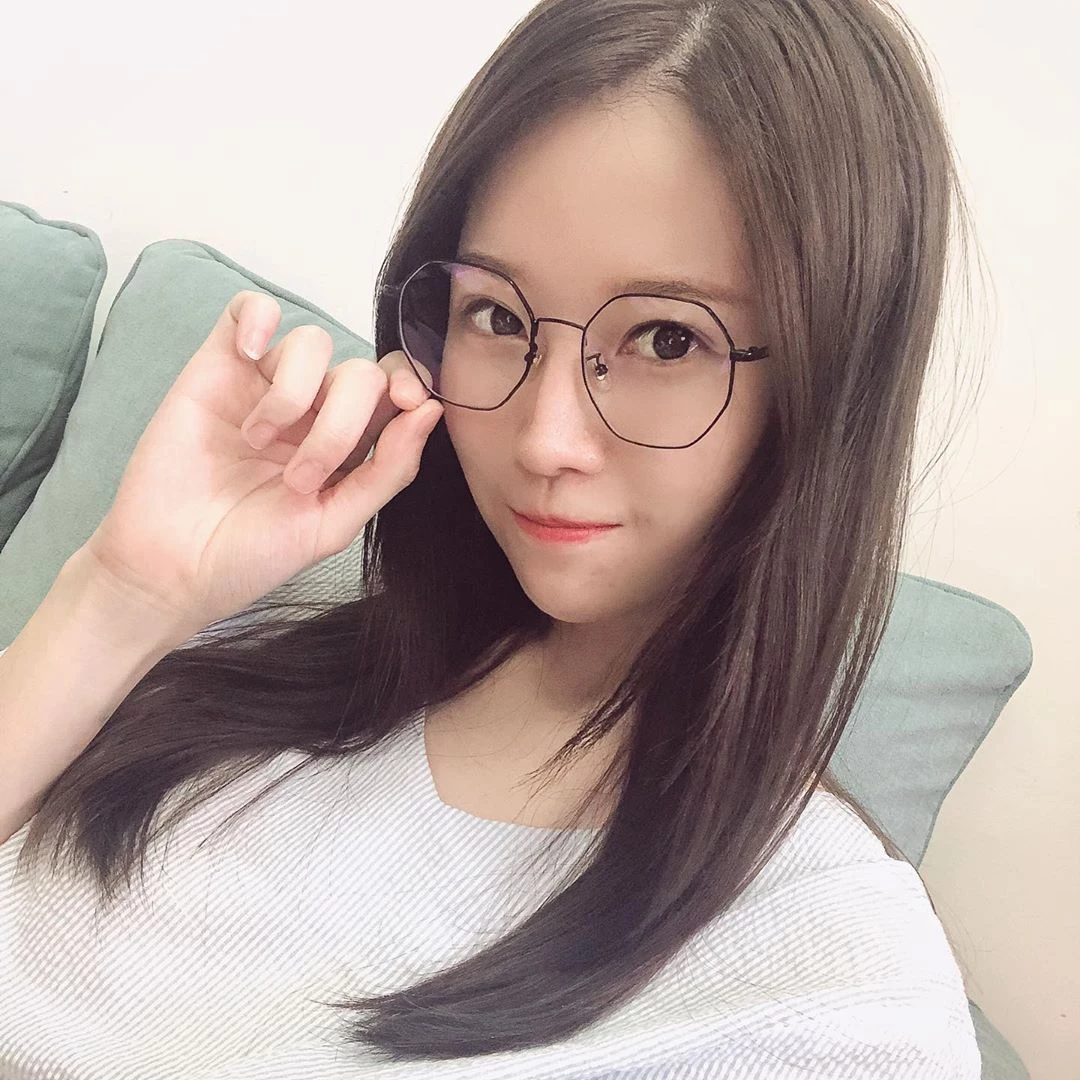 3941794.webp