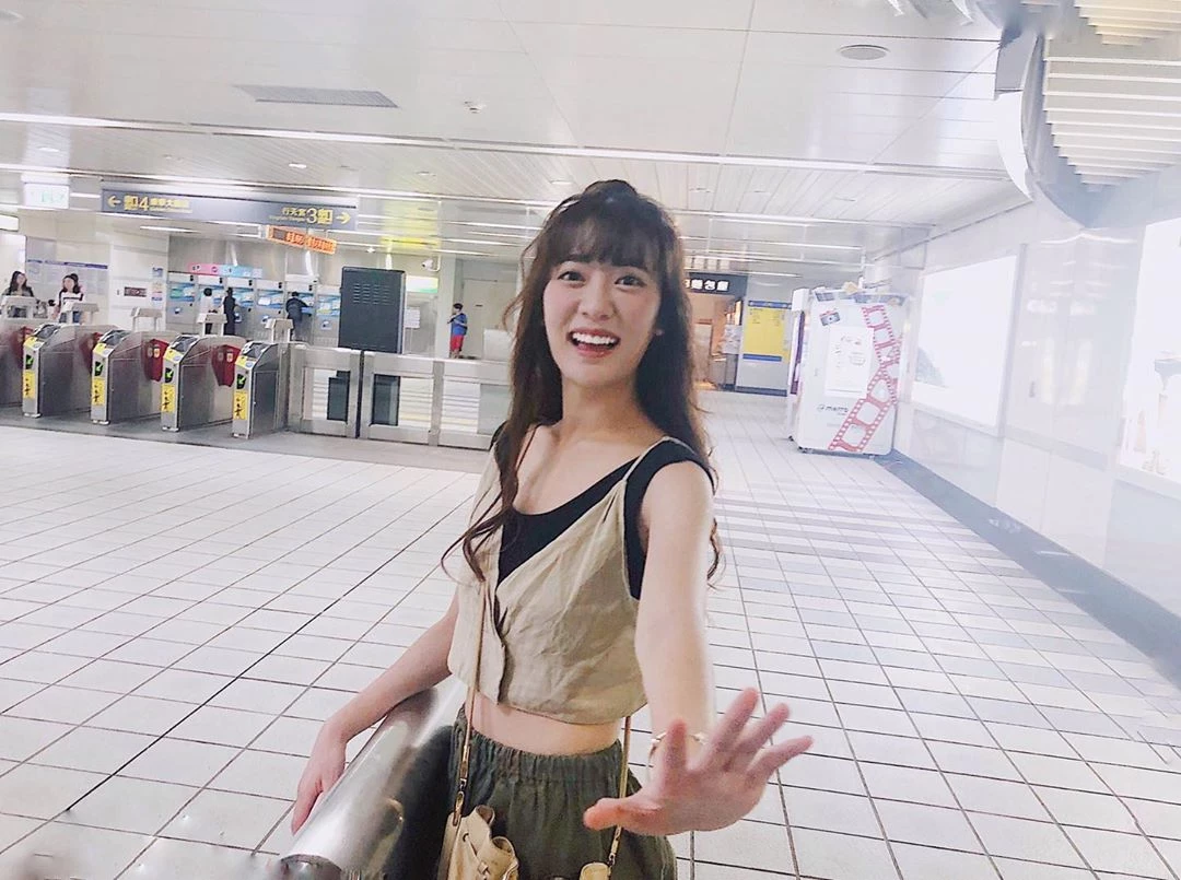 4144280.webp