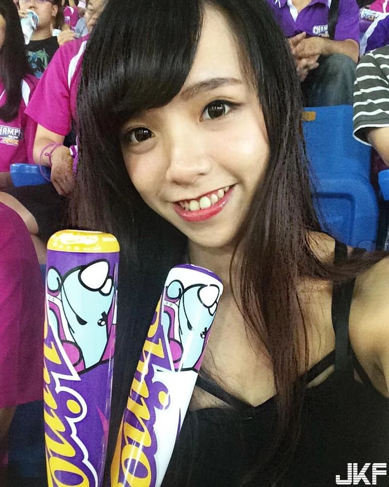 16836809.webp