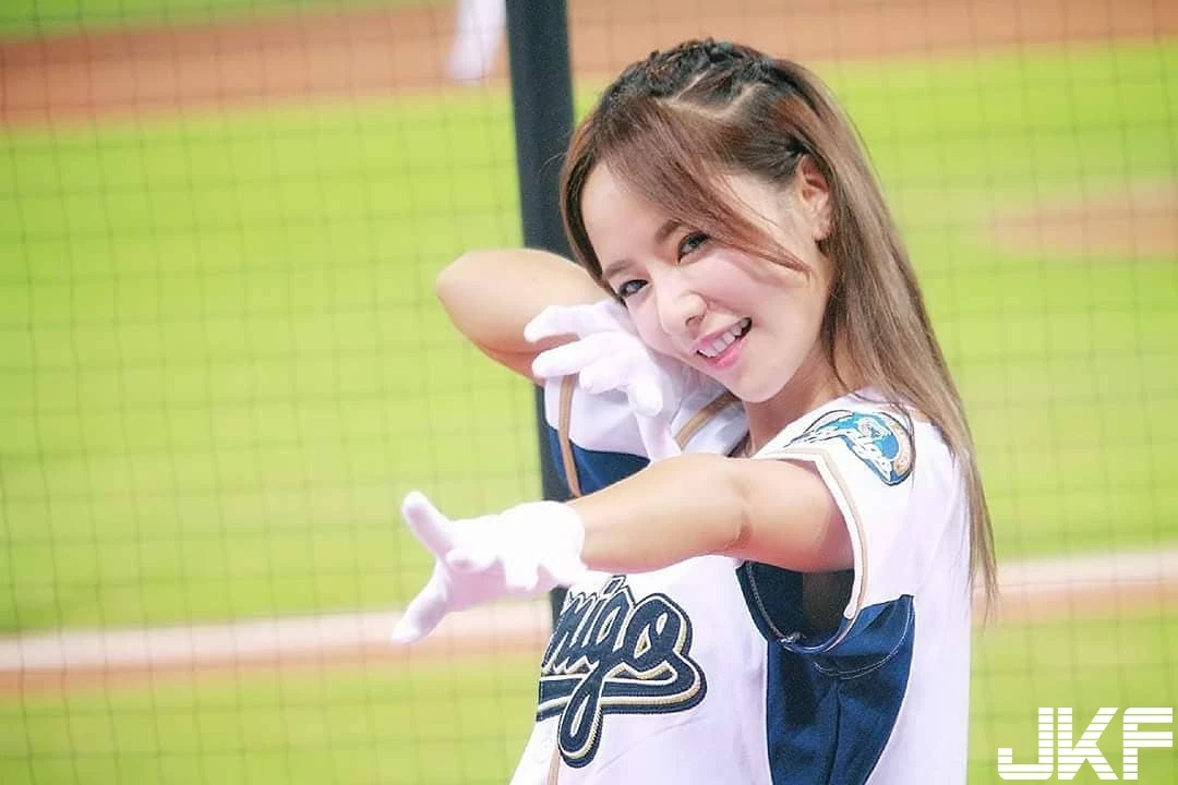 4638065.webp