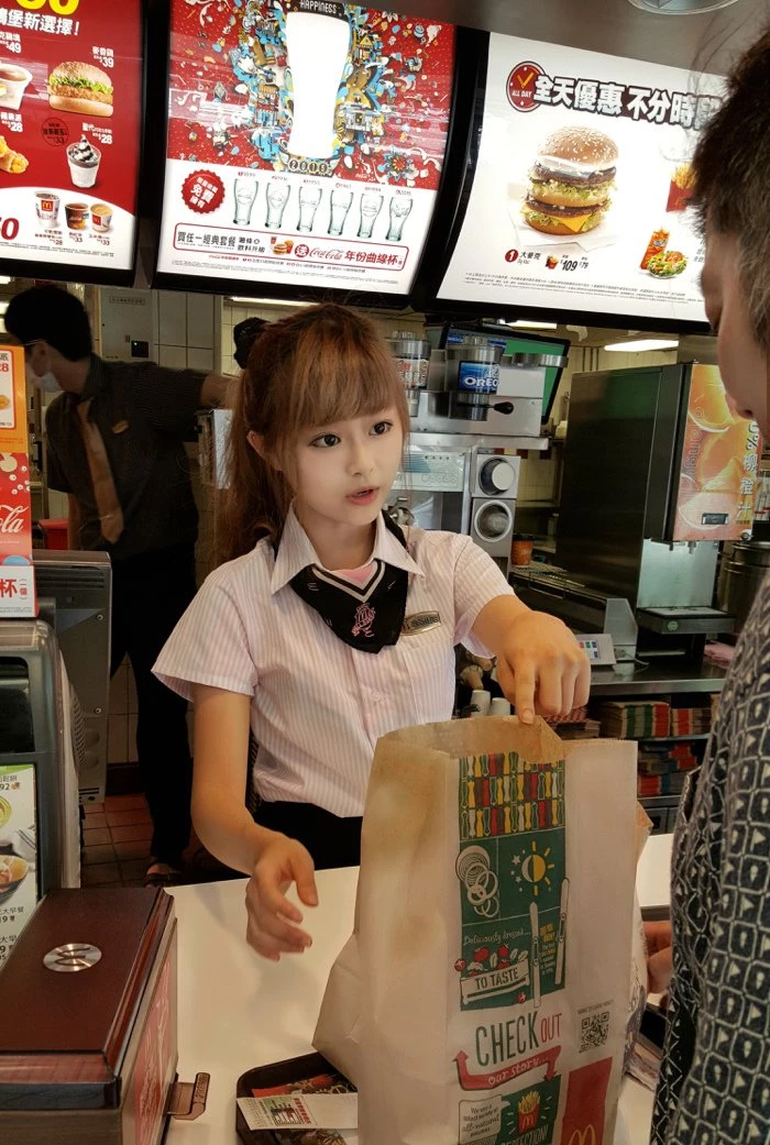16978456.webp