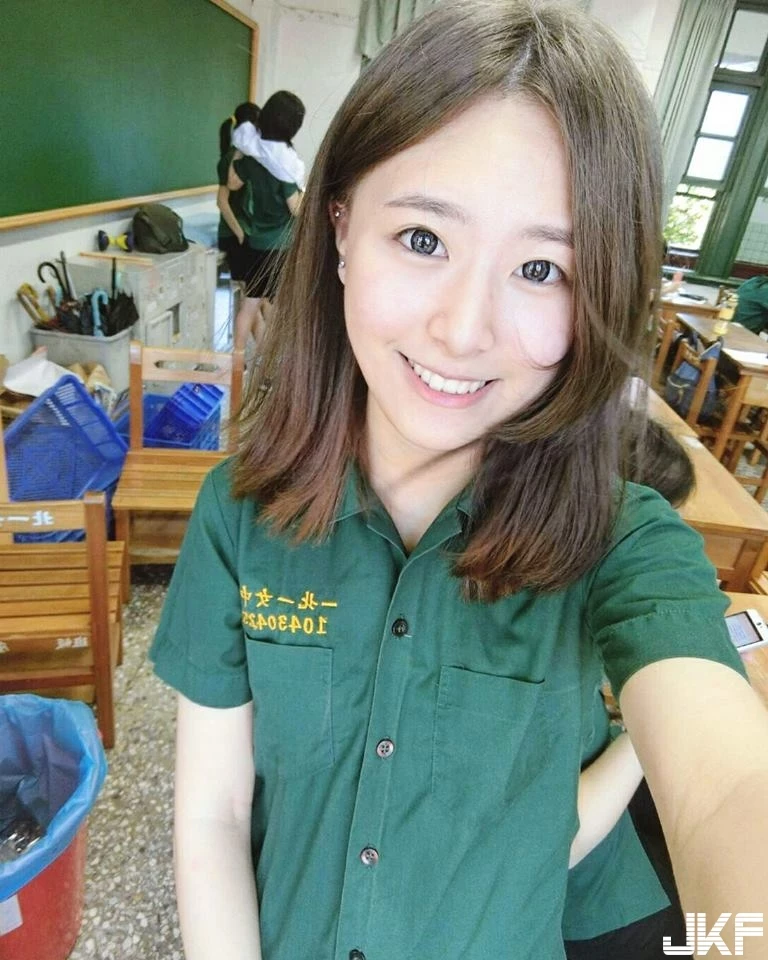 16818700.webp