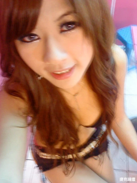 17567817.webp