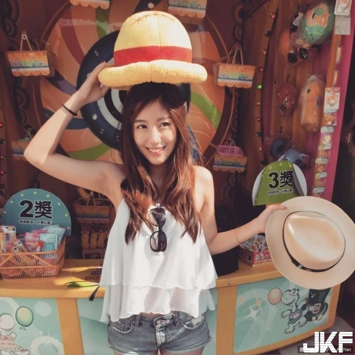 16825027.webp