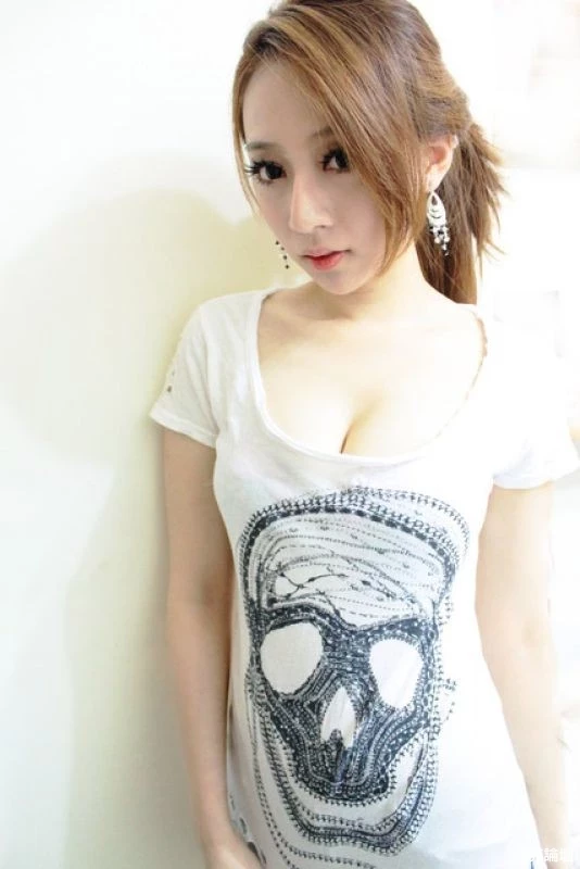 17612340.webp