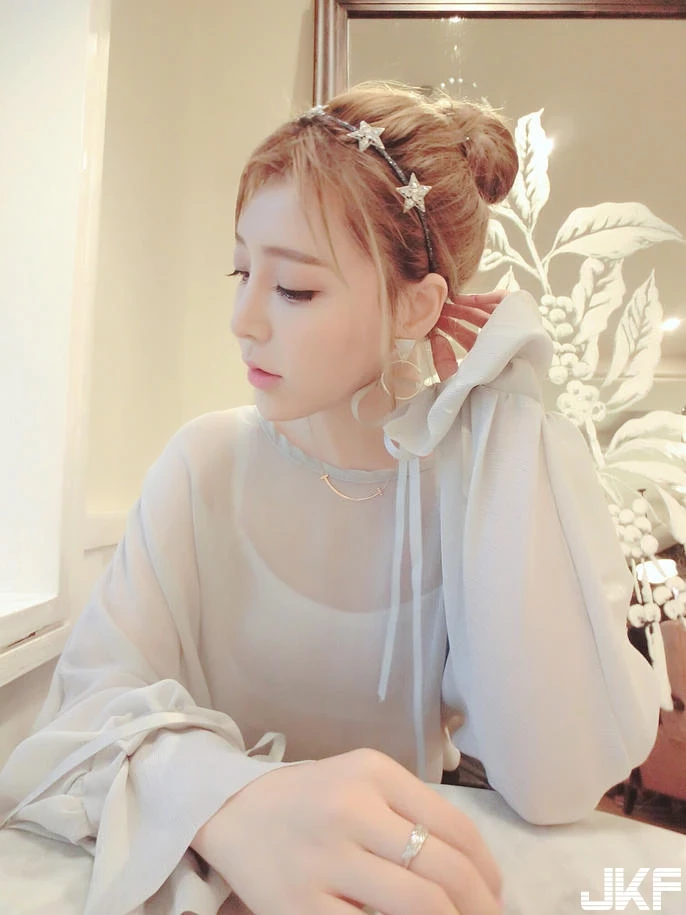 16837073.webp