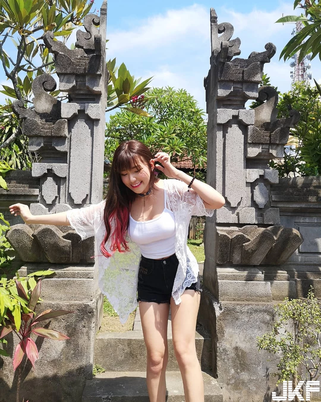 4559868.webp
