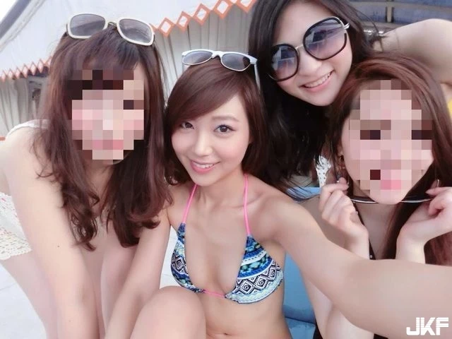 16866111.webp