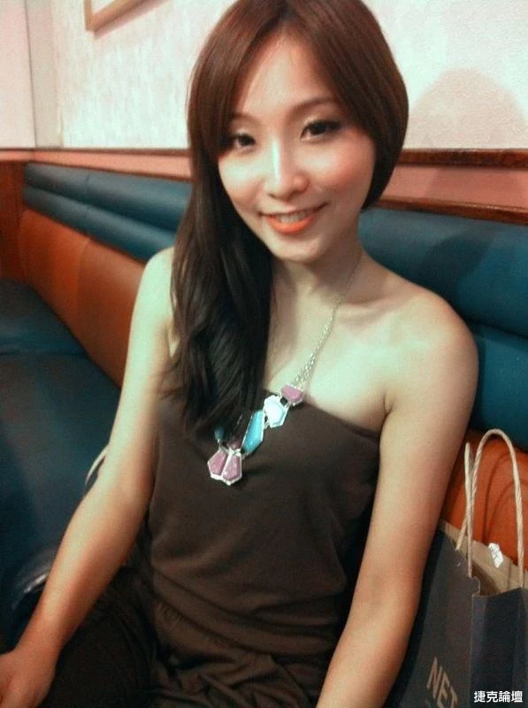 17360176.webp