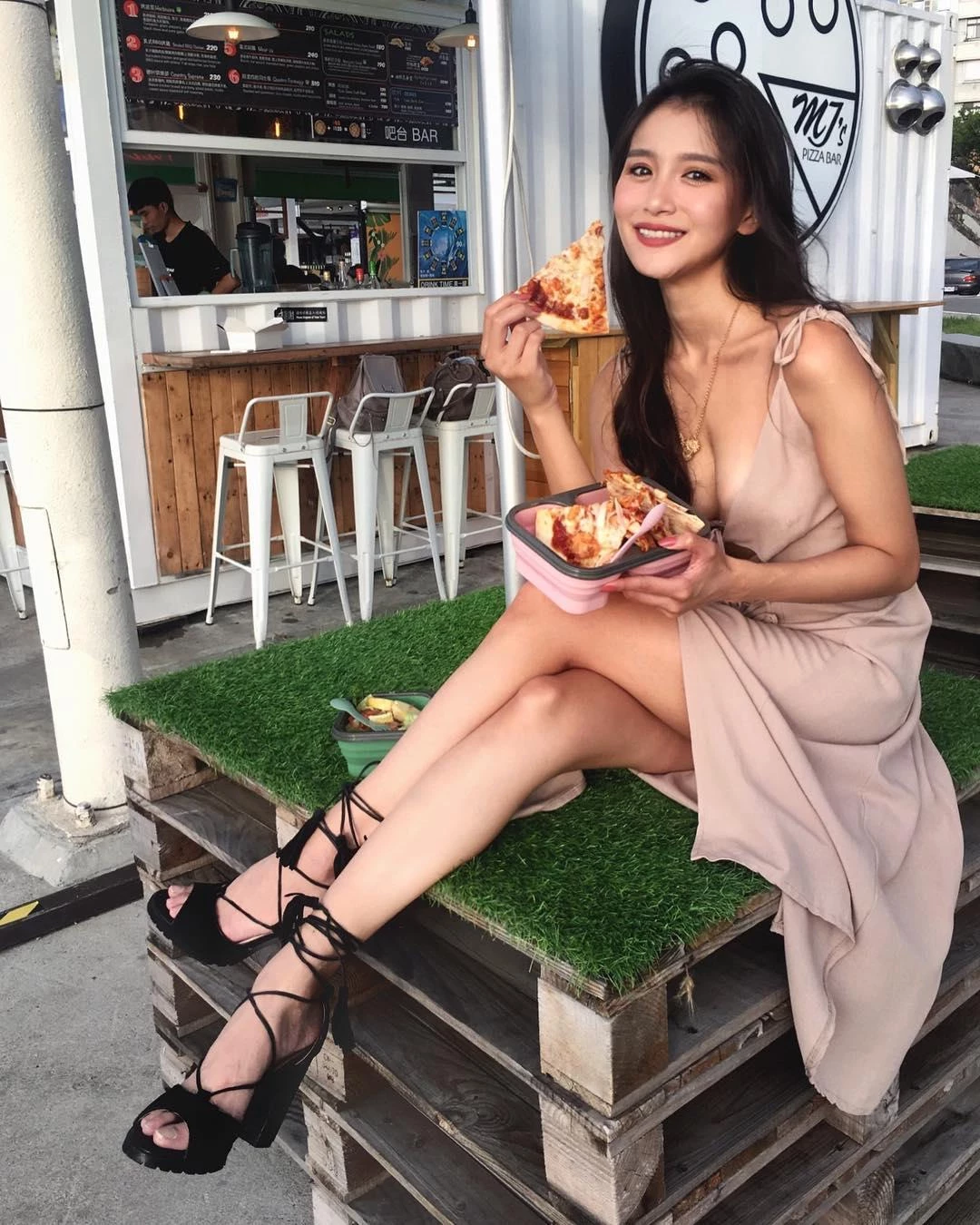 4291909.webp