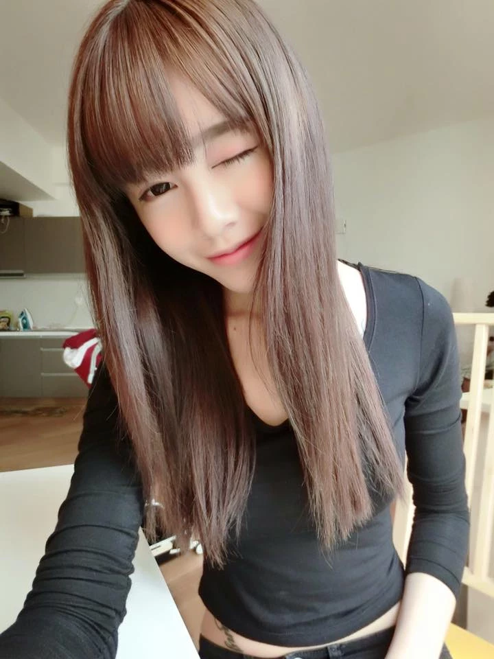4368250.webp