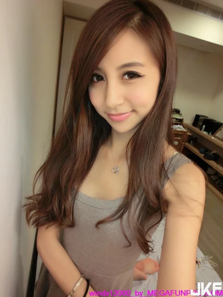 2408991.webp