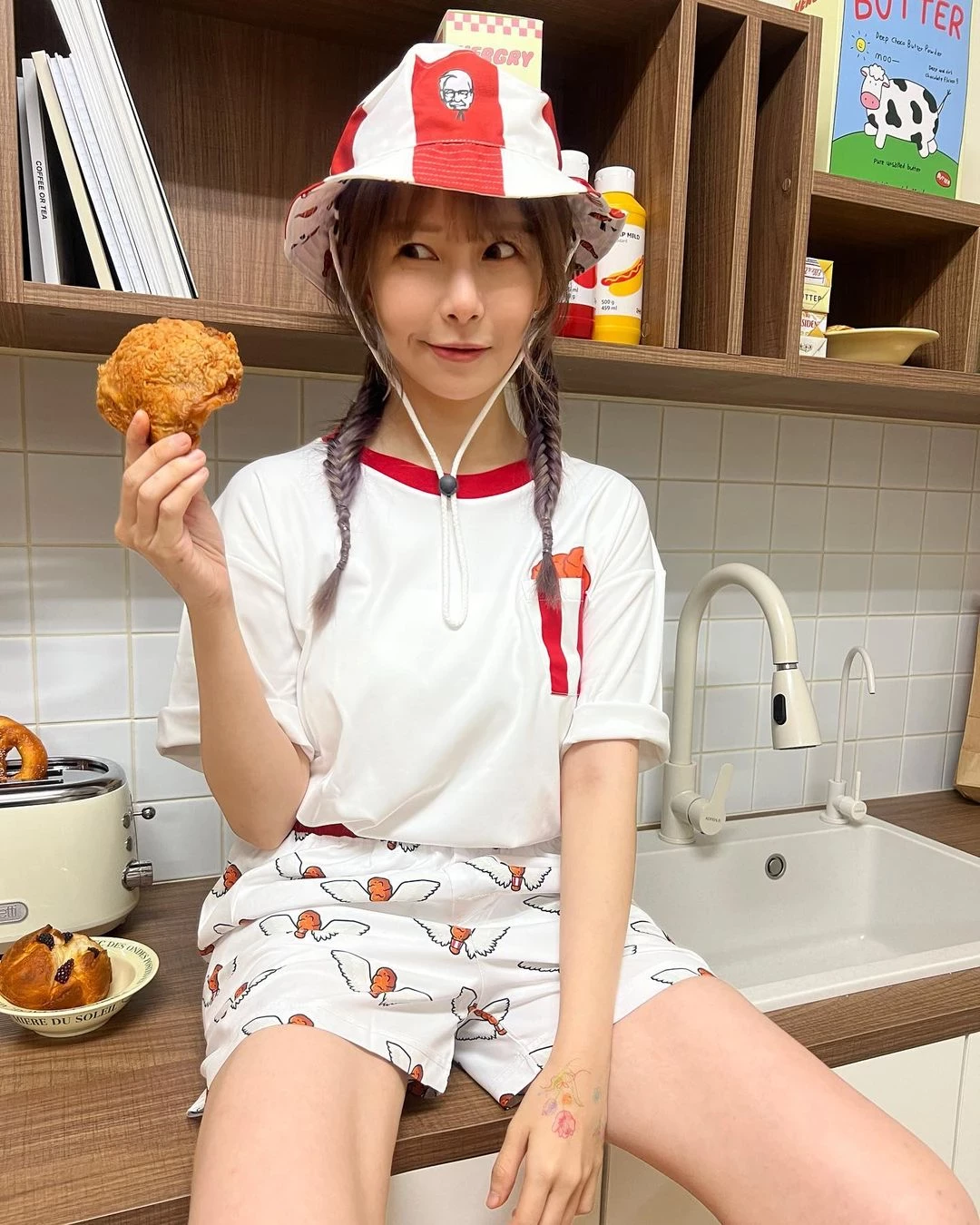 24318854.webp