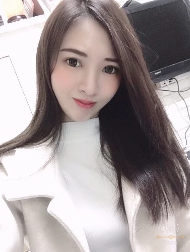4587404.webp