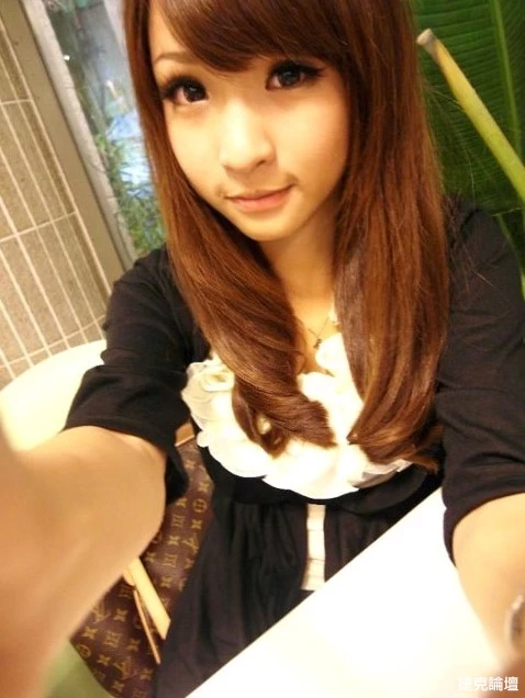 17564300.webp