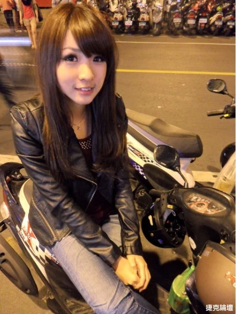 17564361.webp