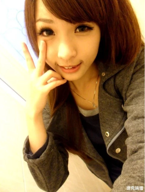 17564376.webp