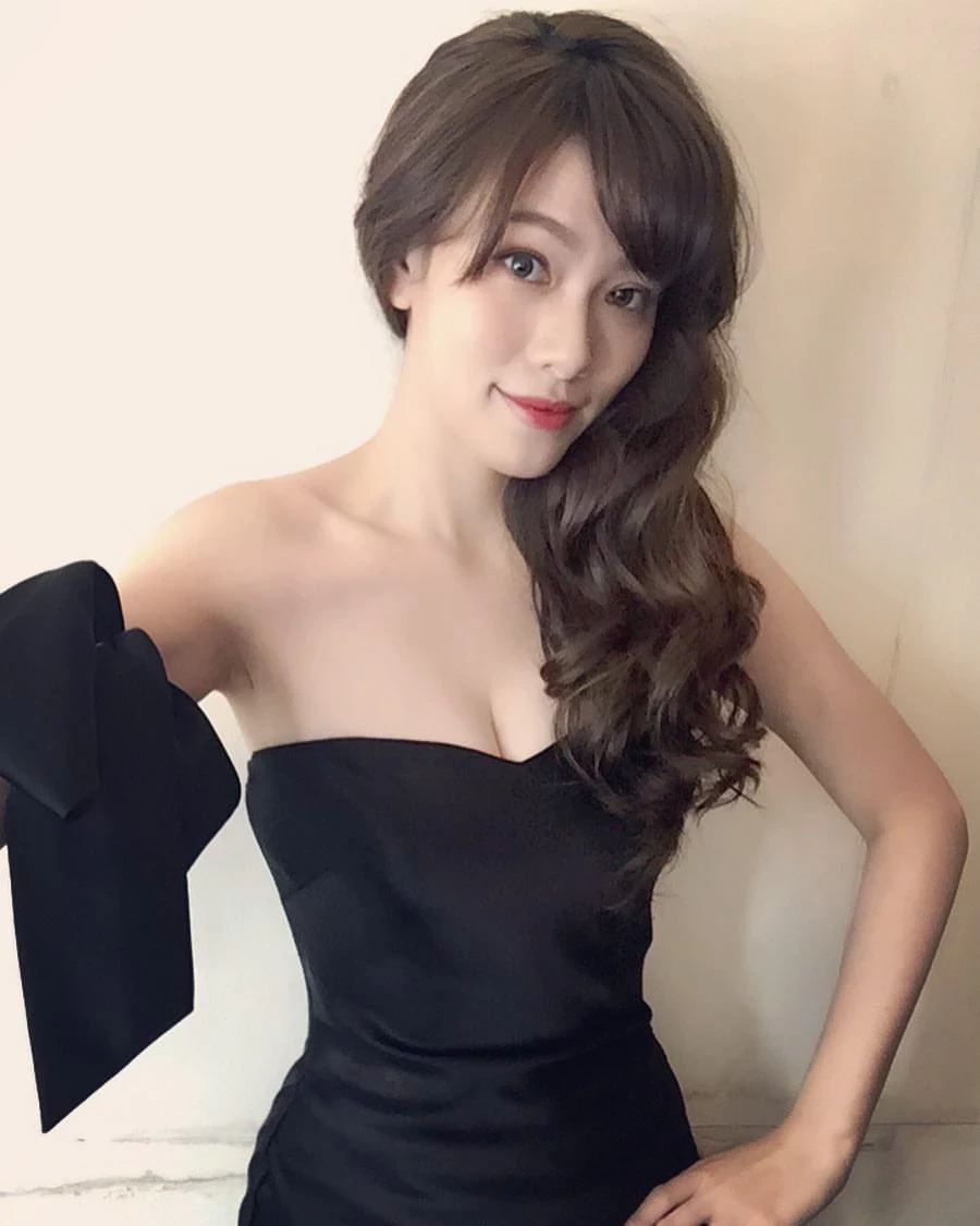 4464186.webp