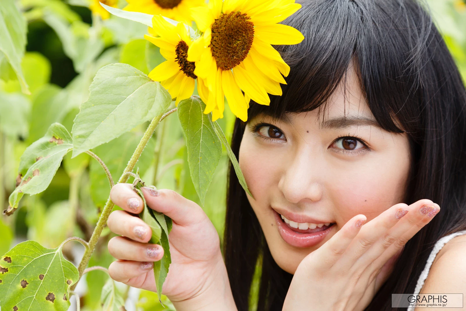 28690210.webp