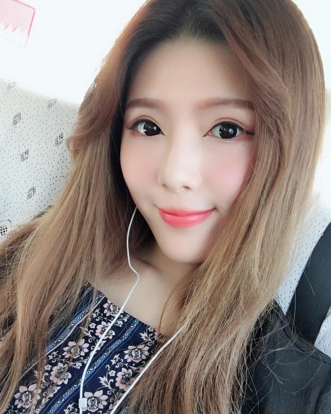 4284018.webp