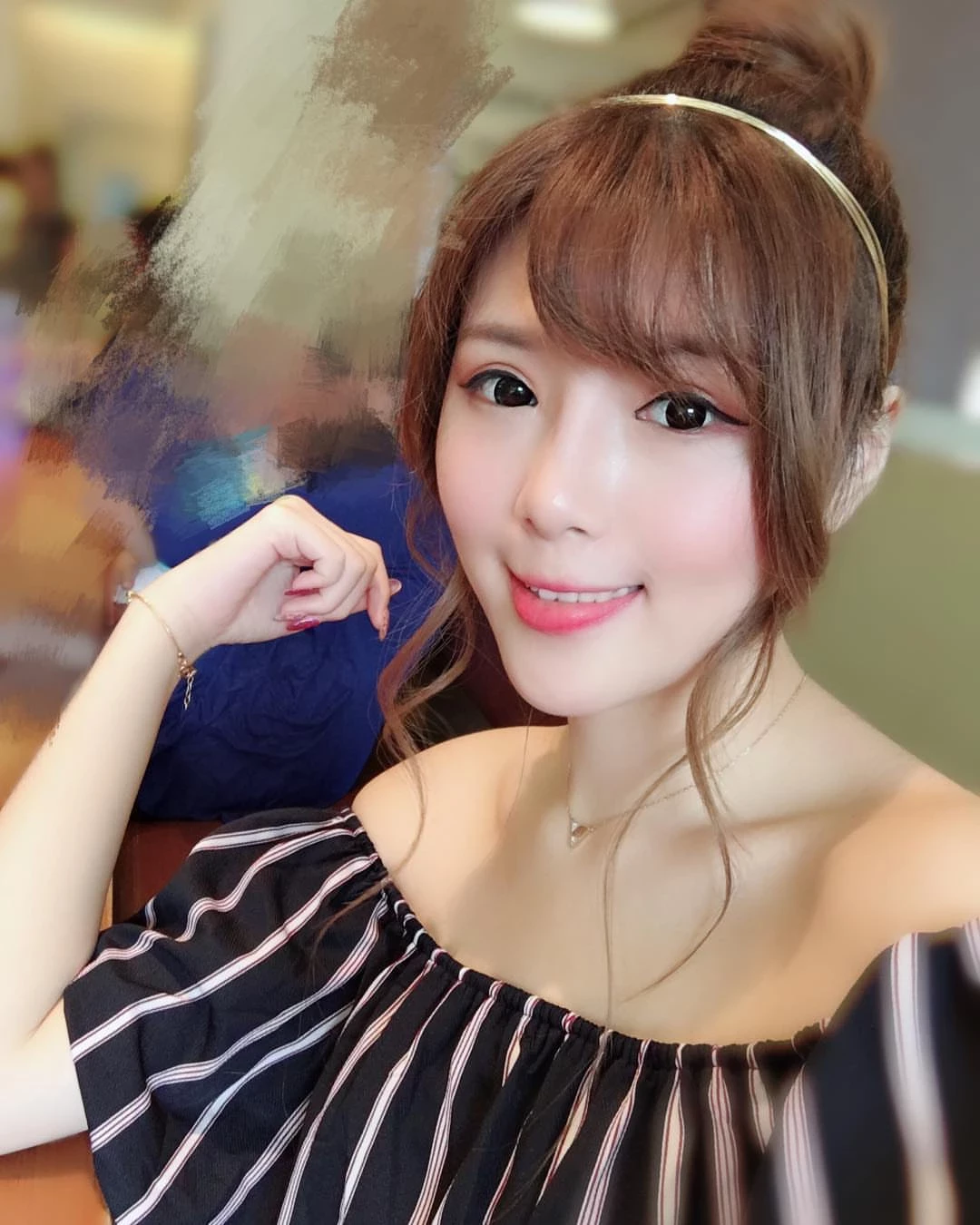 4284022.webp