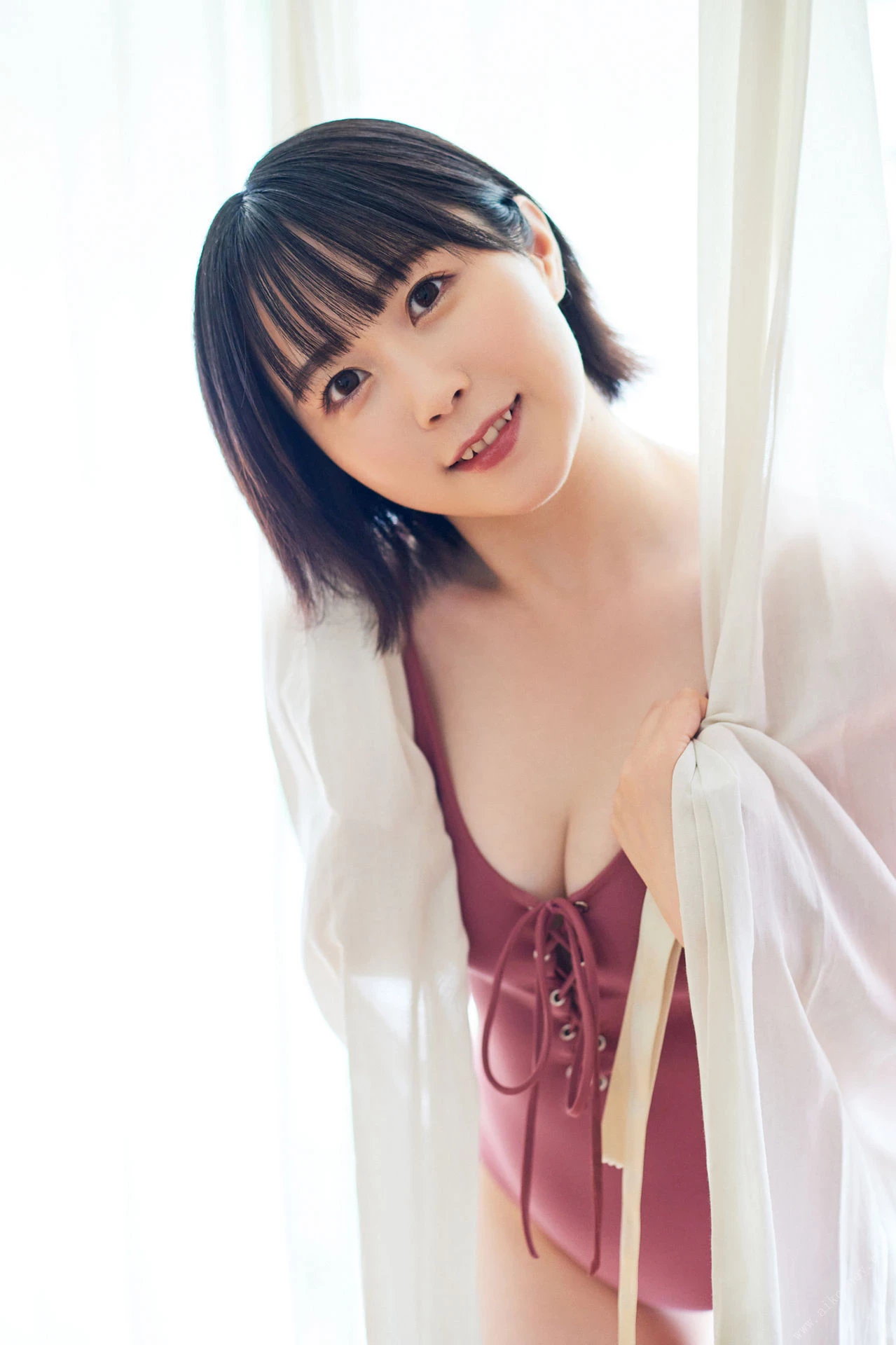 28691244.webp