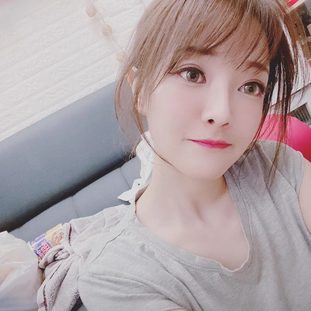 18798512.webp