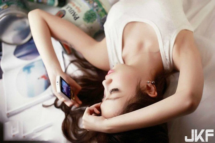 16855023.webp