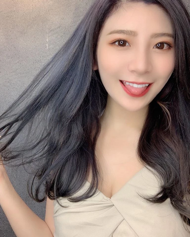4094801.webp