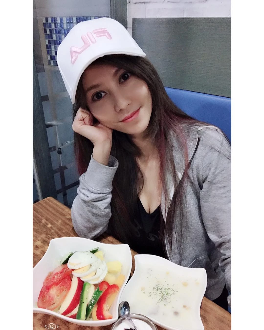 4015650.webp