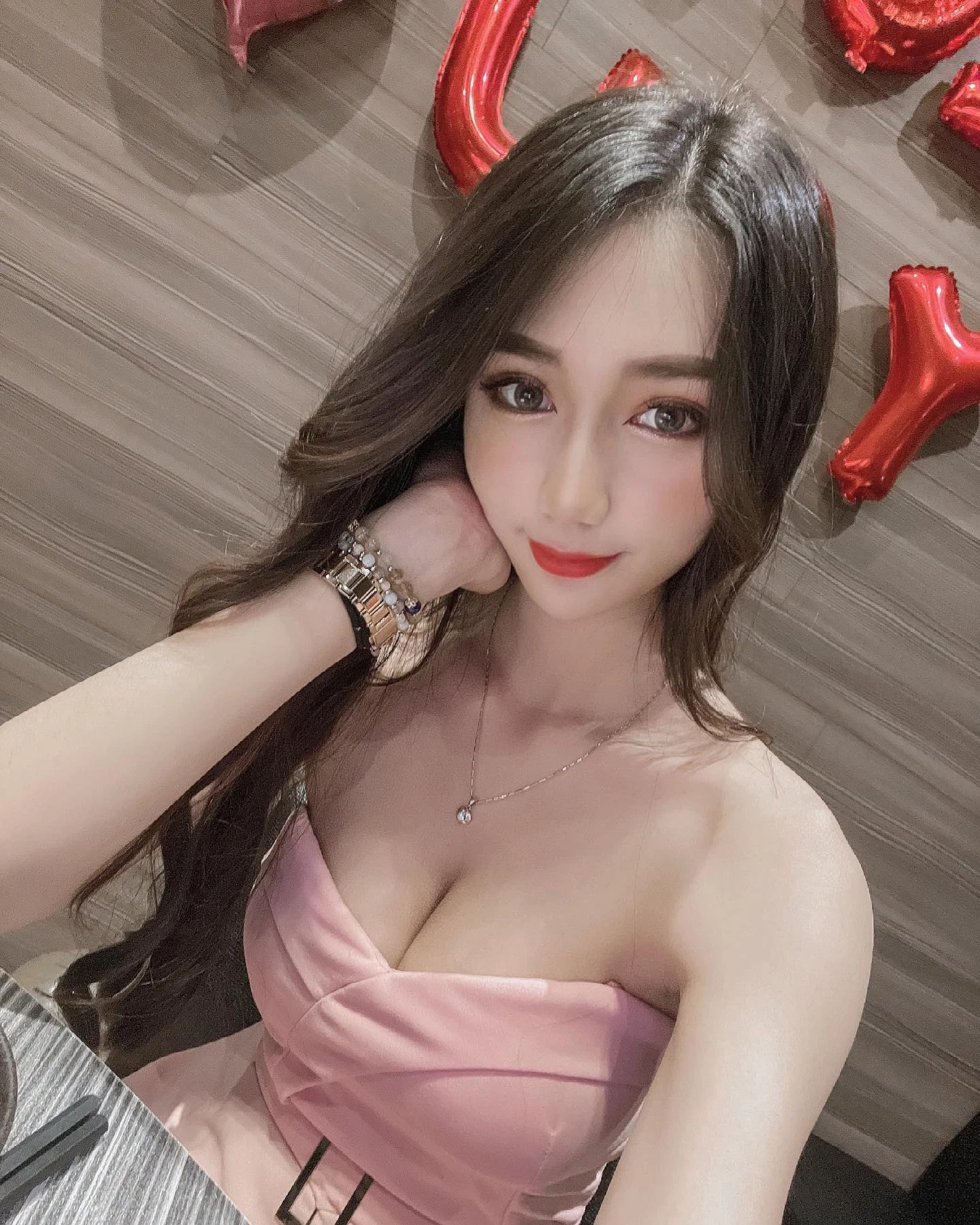 21984256.webp